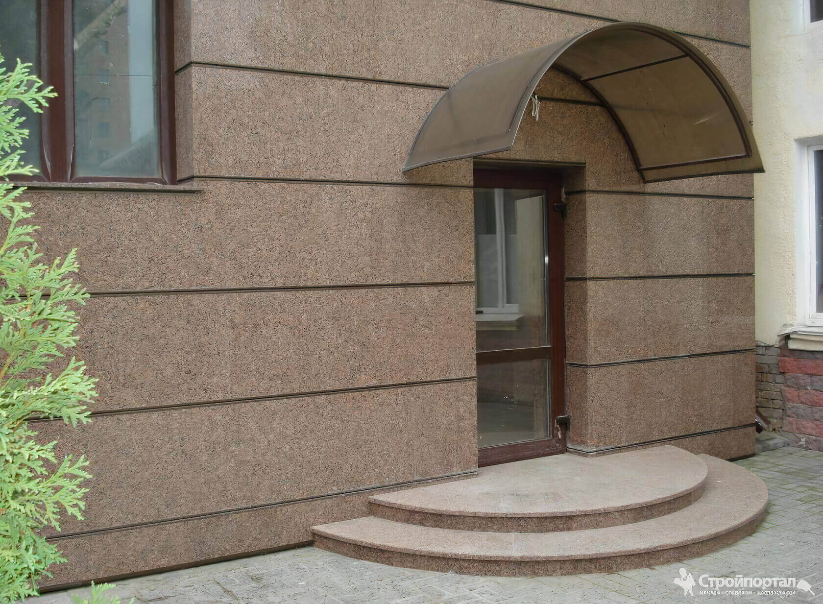 Изготавливаем до 17 000 м² продукции в месяц в Новороссийске
